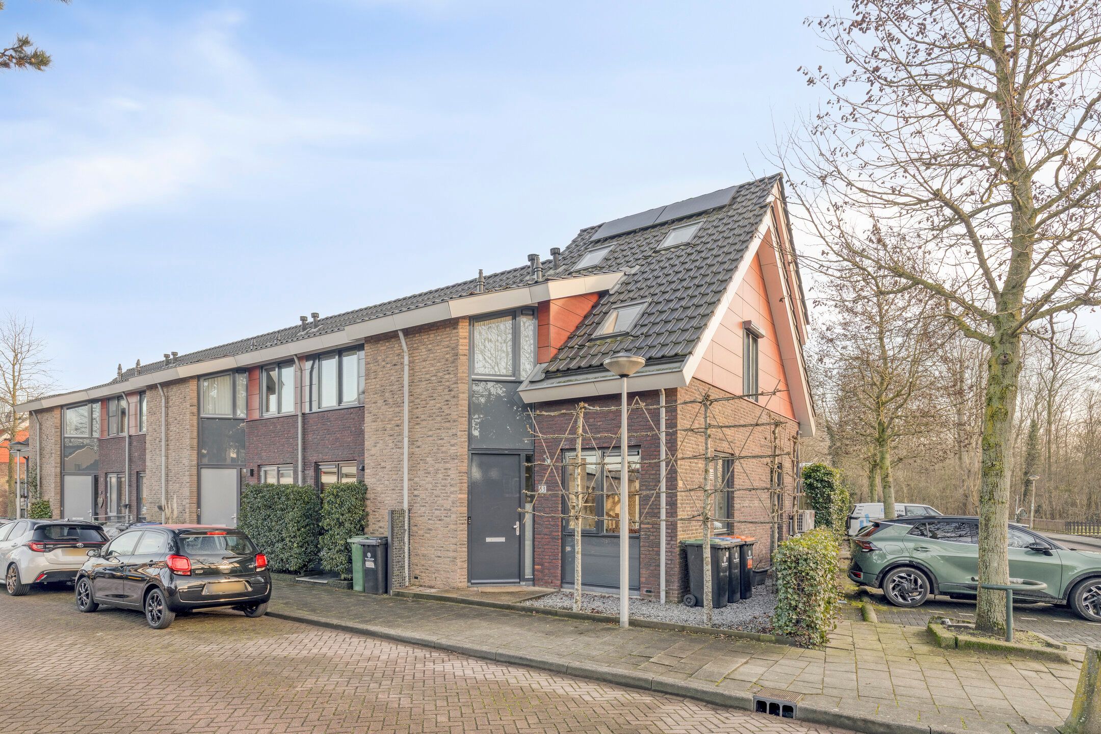 Foto 27 van Dirk III straat 33