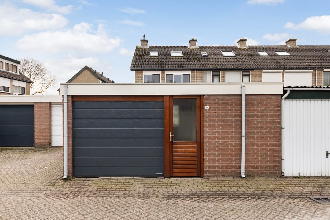 Foto 38 van Maasstraat 19