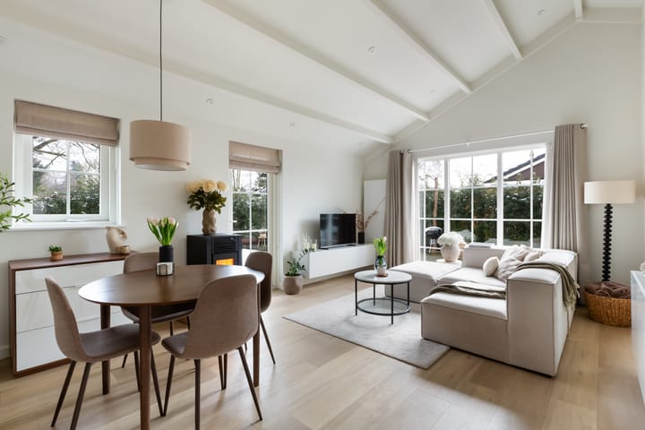 Photo 2 of Gentenerf 10-33