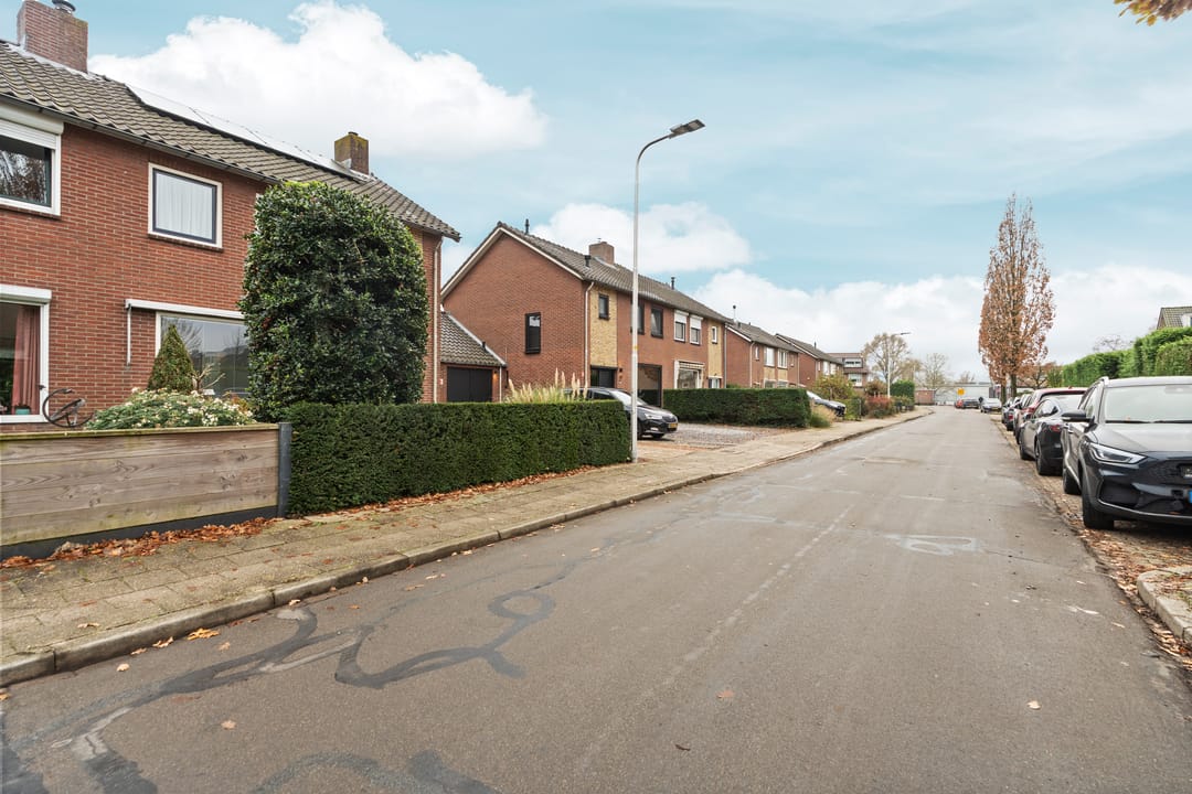 Foto 41 van Irenestraat 27