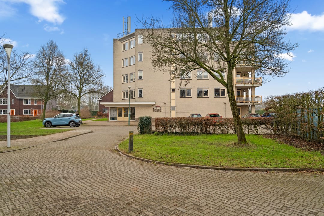 Photo 2 of Grootslag 63