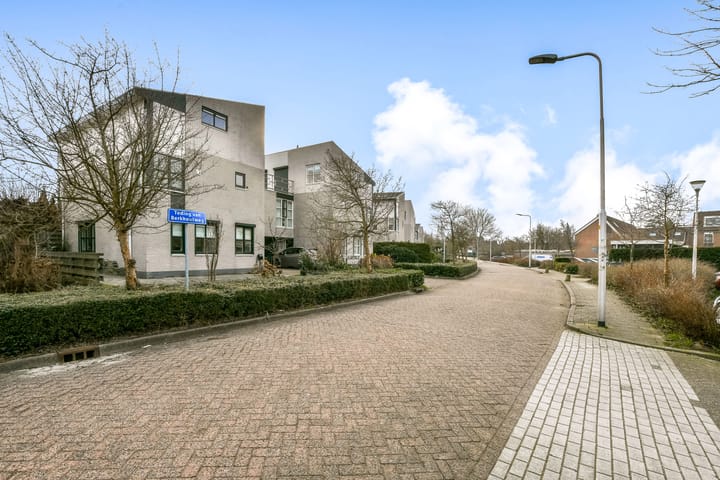 Foto 47 van Teding van Berkhoutweg 36