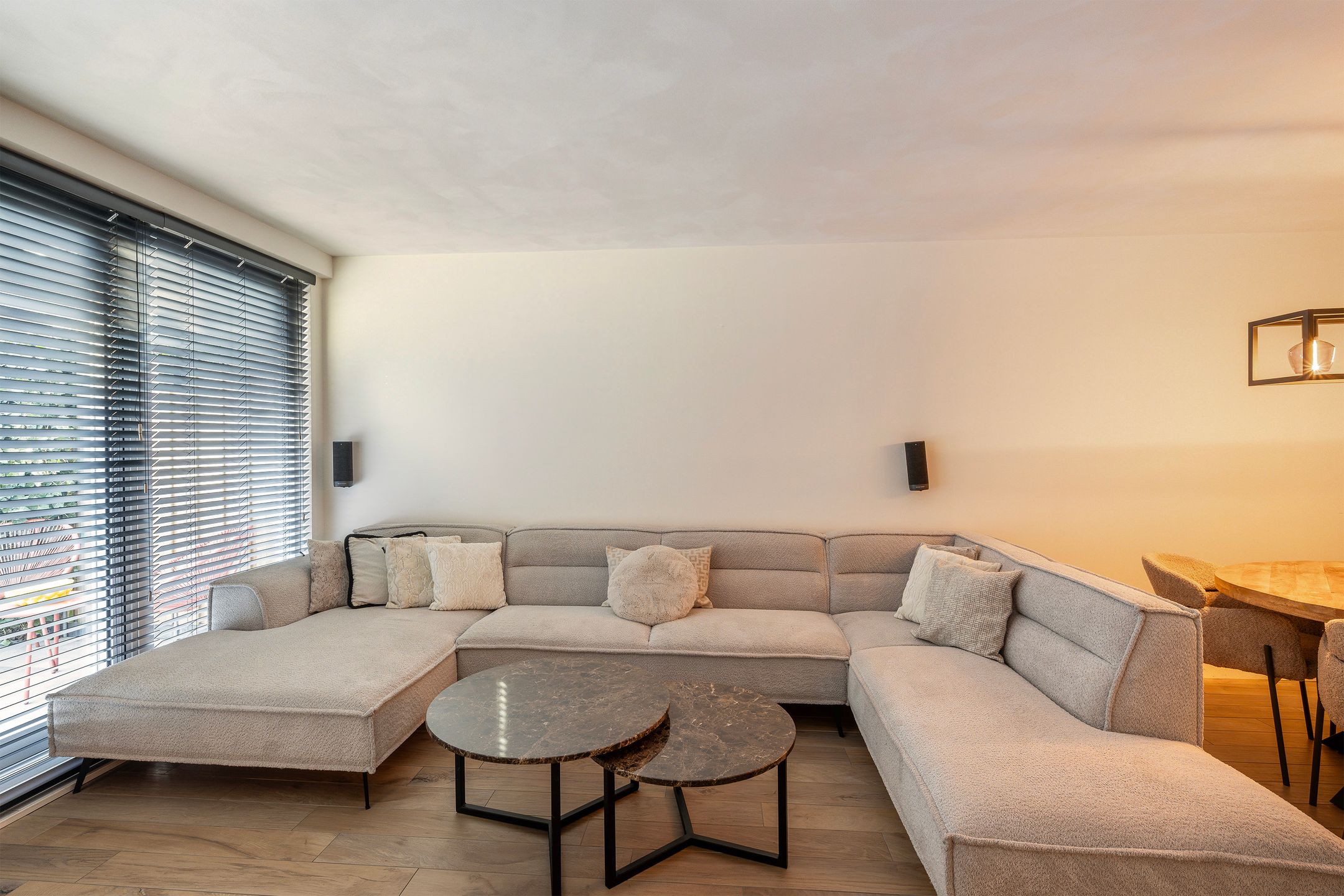 Foto 12 van Robert Schumanring 66