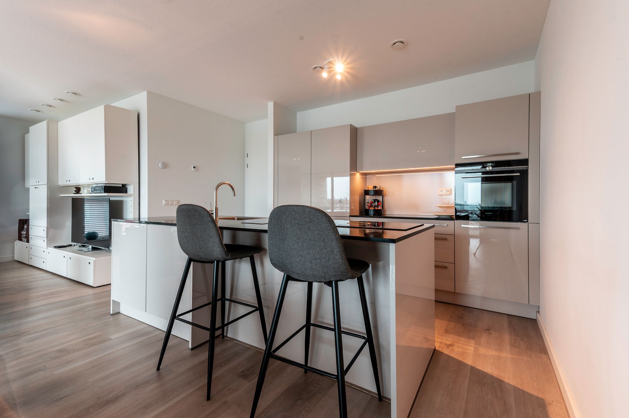 Foto 21 van Neringweg 437