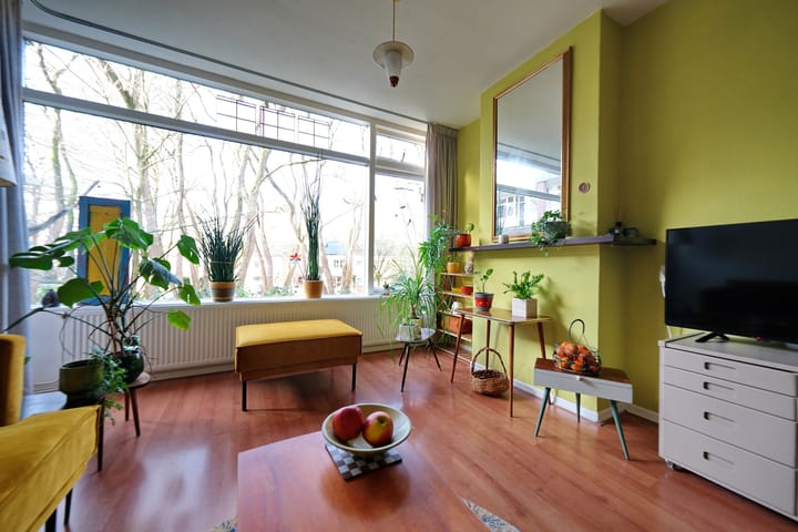 Photo 3 of Juliana van Stolberglaan 145