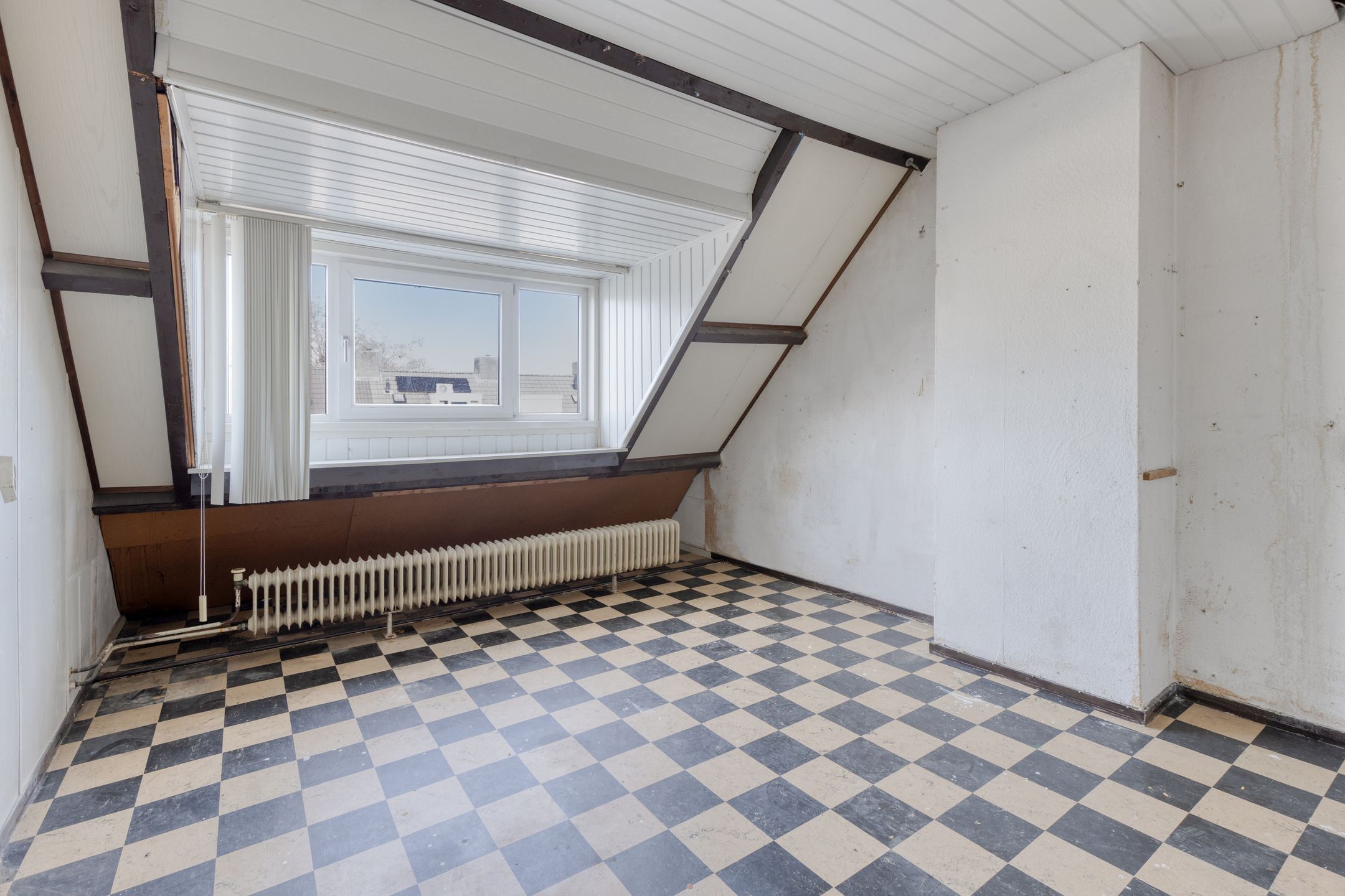 Foto 21 van de Vier Heemskinderenlaan 7