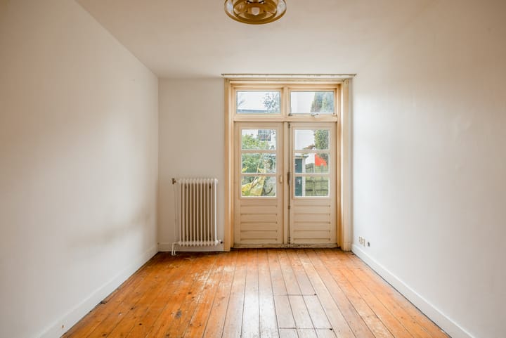 Foto 7 van van Heutszstraat 6