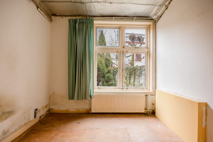 Foto 17 van van Heutszstraat 6