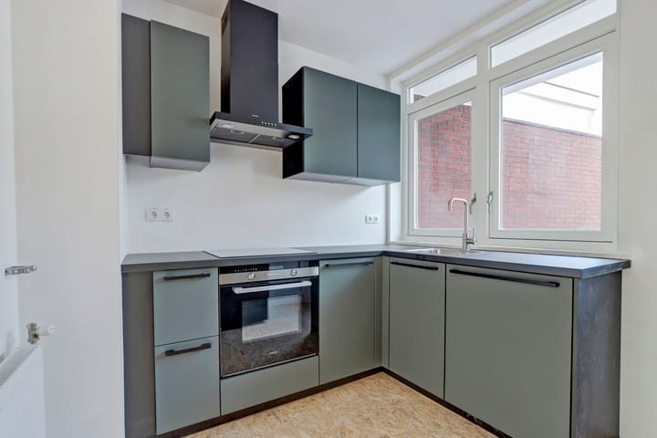 Photo 3 of Voorstraat 66-B