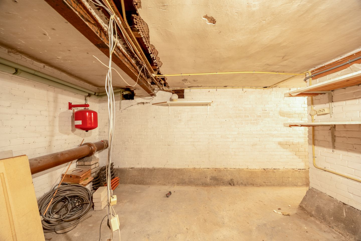 Foto 19 van van Heutszstraat 6