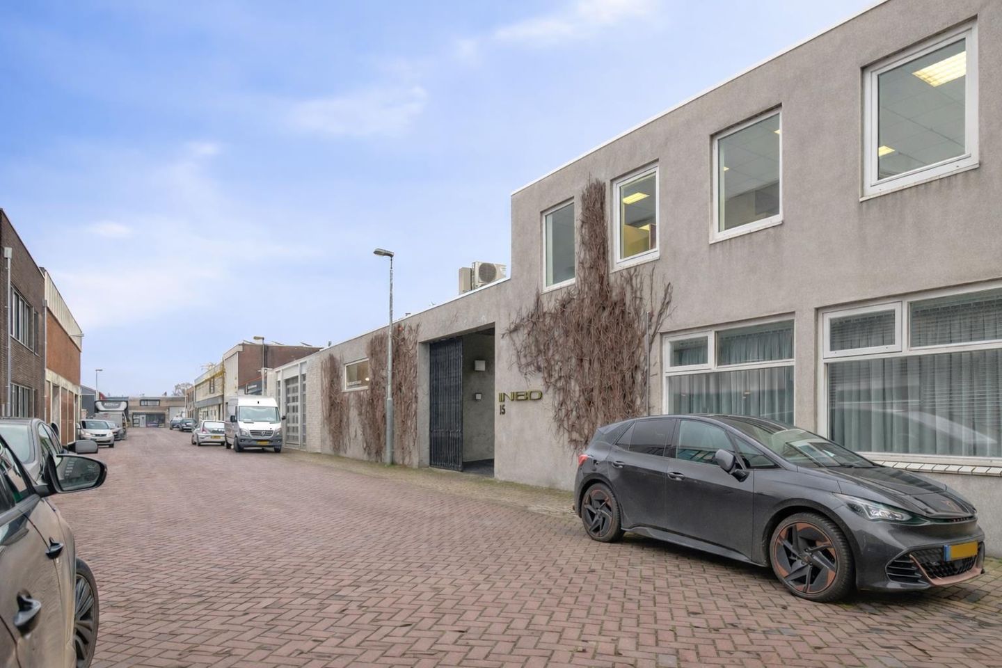 Bekijk foto 2 van Scherpakkerweg 15