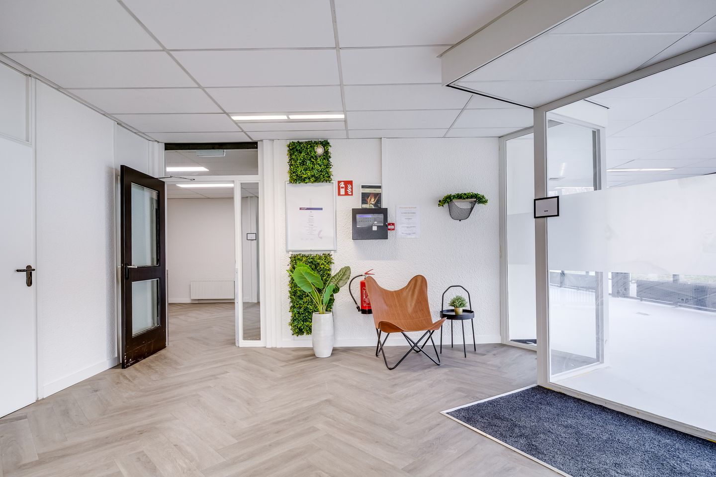 View photo 4 of Zonnebaan 18-20