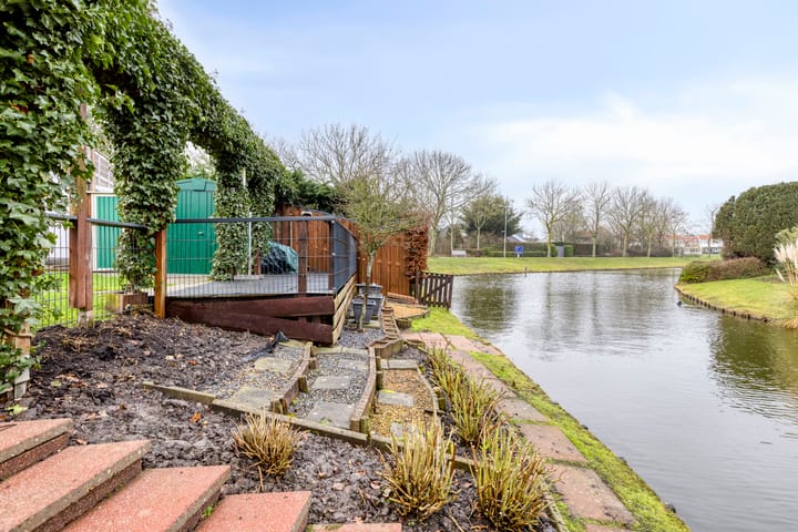 Photo 4 of Herckenstein 122