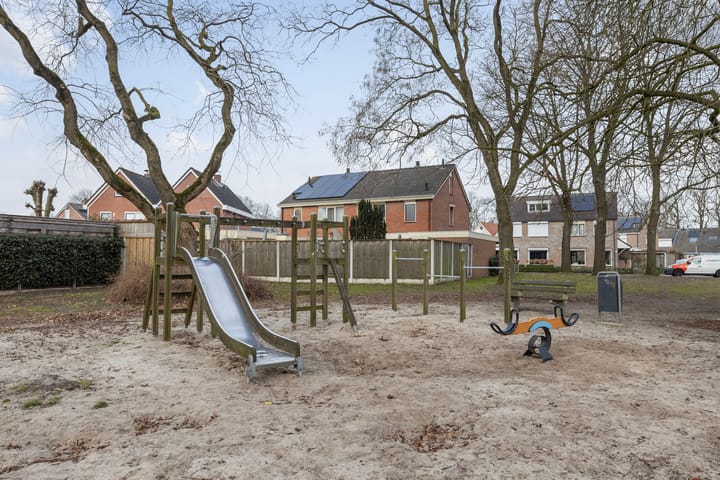 Photo 45 of Else Mauhsstraat 145