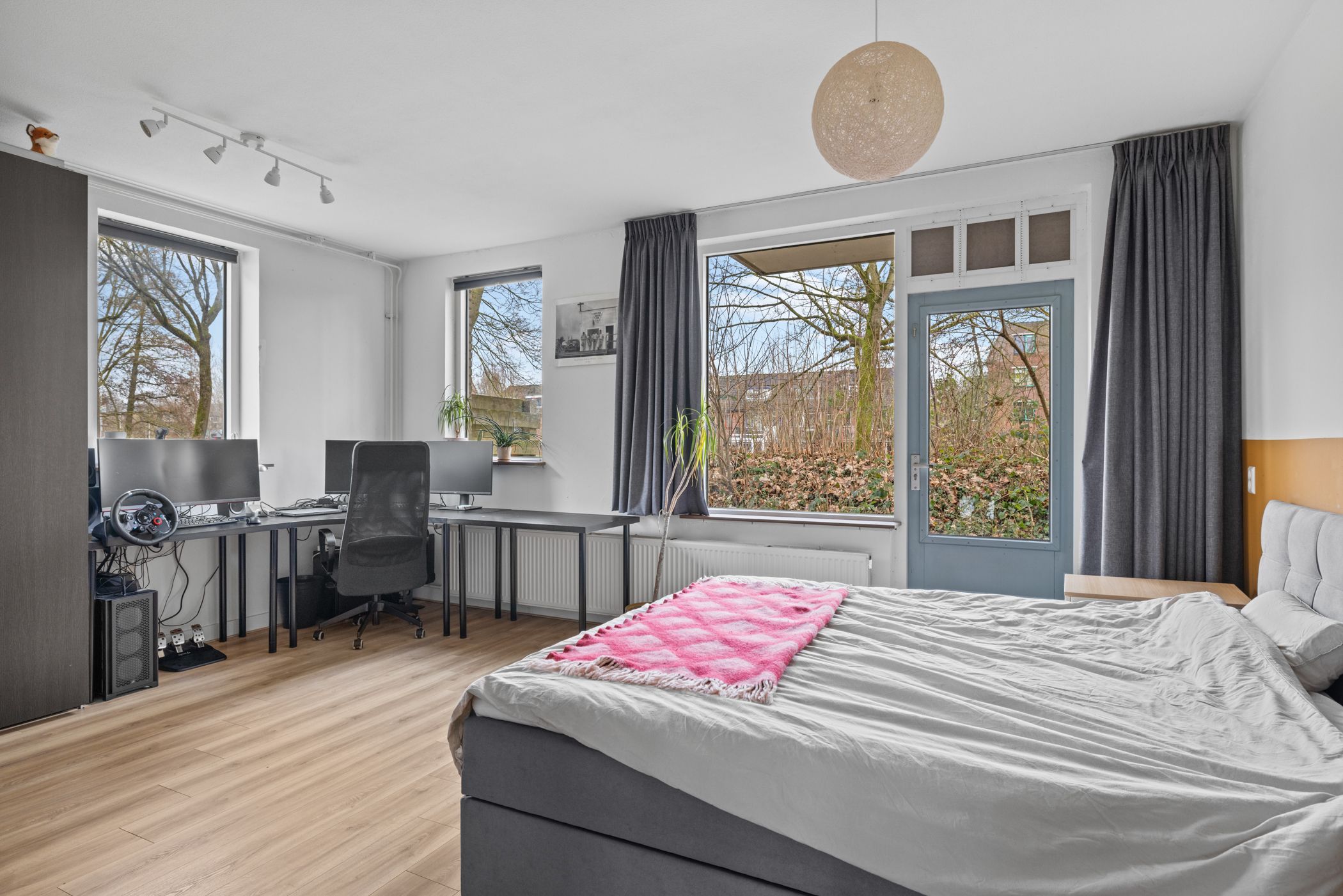 Foto 3 van Jungfrau 16