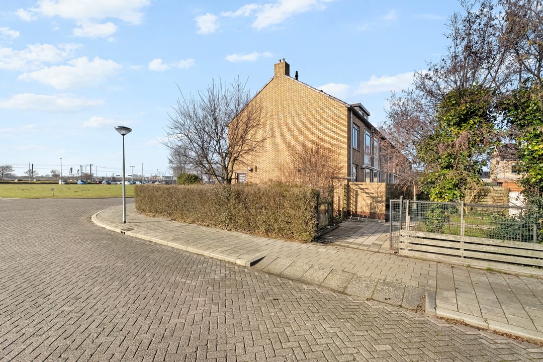 Foto 2 van Landmetersweg 11