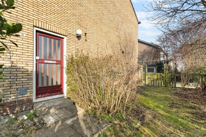 Foto 5 van Landmetersweg 11