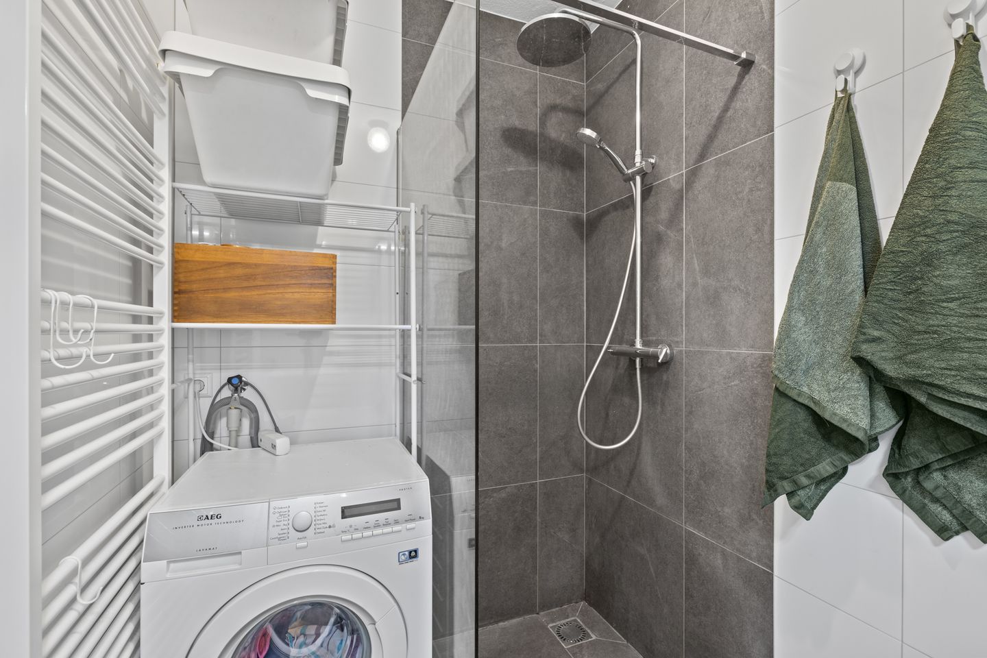 Foto 25 van Jungfrau 16