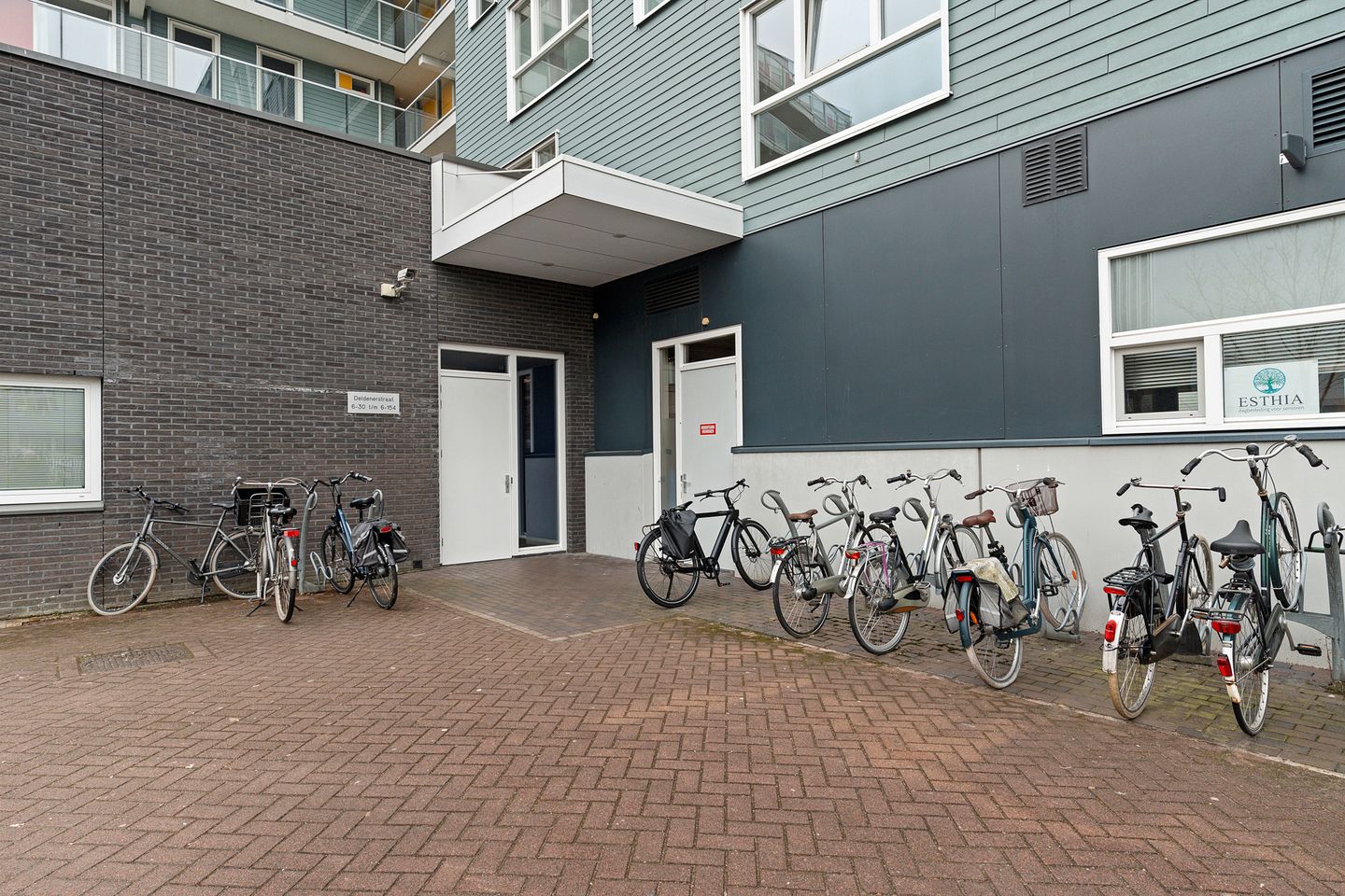 Photo 40 of Deldenerstraat 6-146