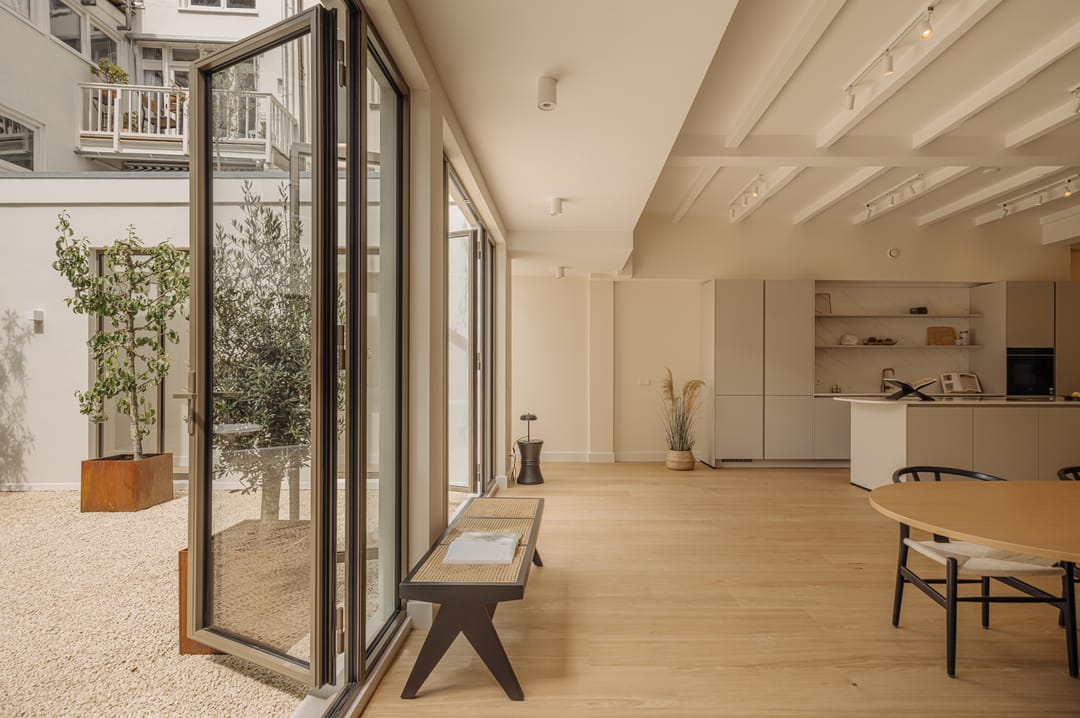 Photo 2 of Herengracht 10-B