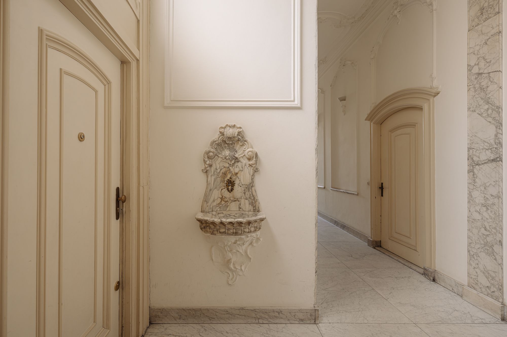 Photo 6 of Herengracht 10-B