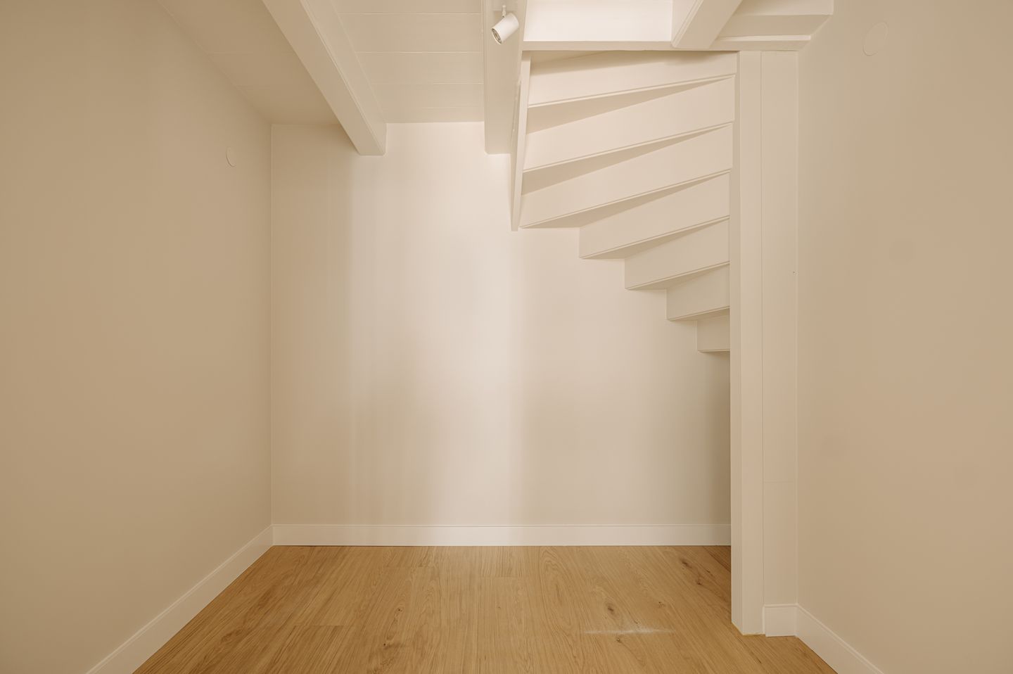 Photo 35 of Herengracht 10-B