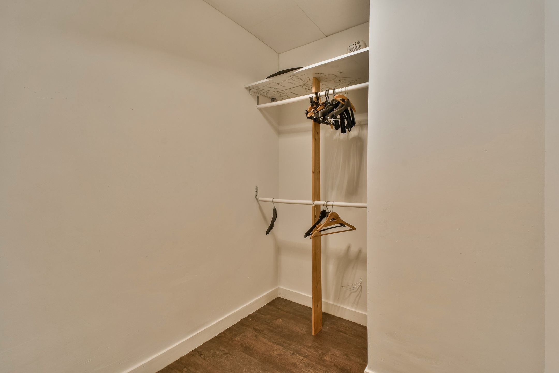 Foto 18 van Merlijnstraat 18-1