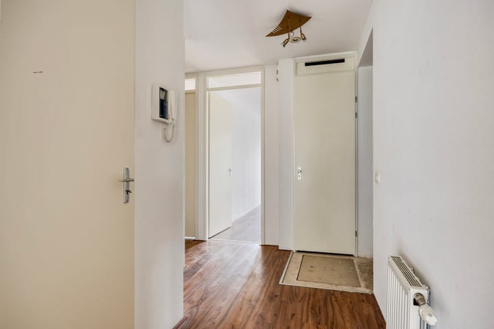 Foto 4 van Simon Carmiggeltstraat 90