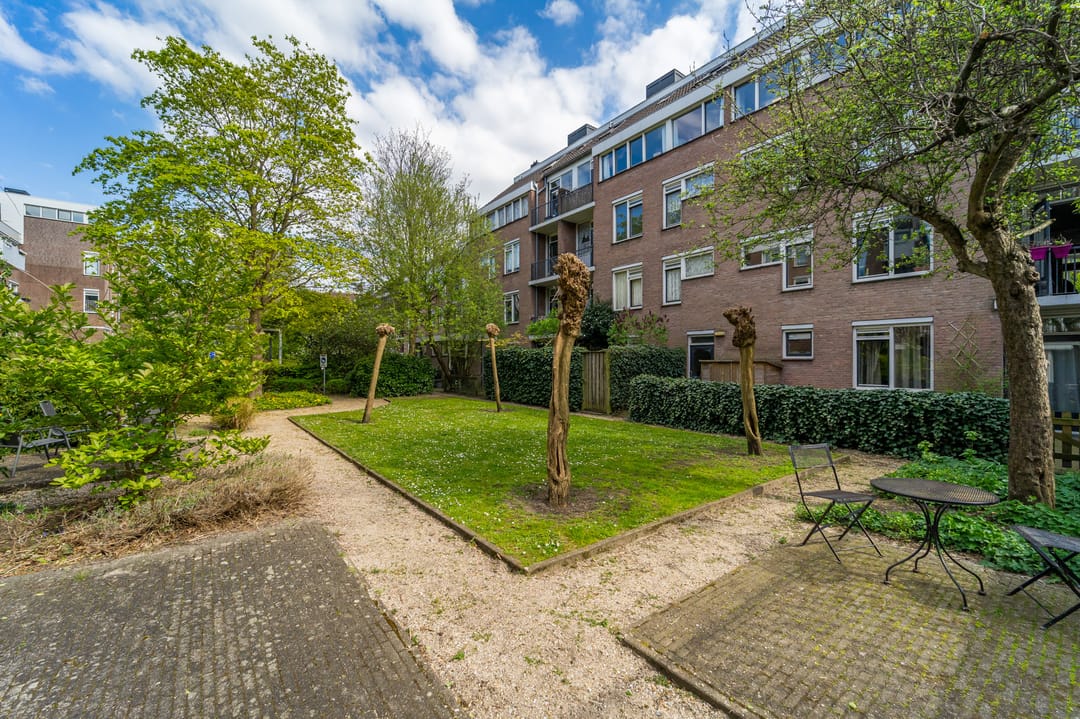 Foto 26 van Wagenaarstraat 327