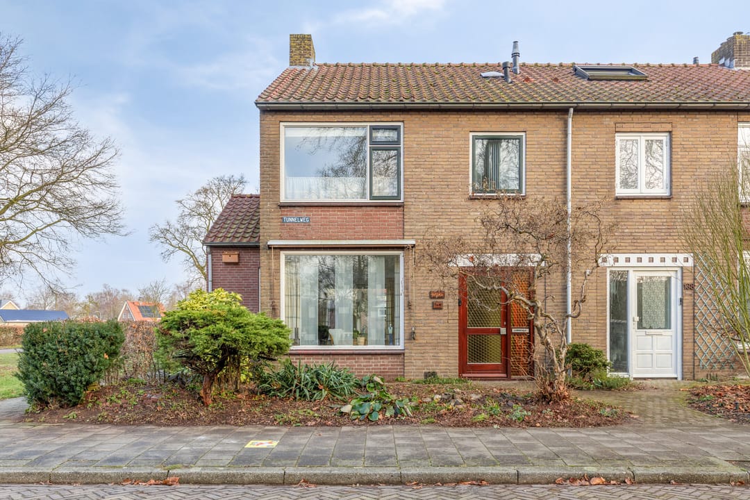 Foto 2 van Tunnelweg 140