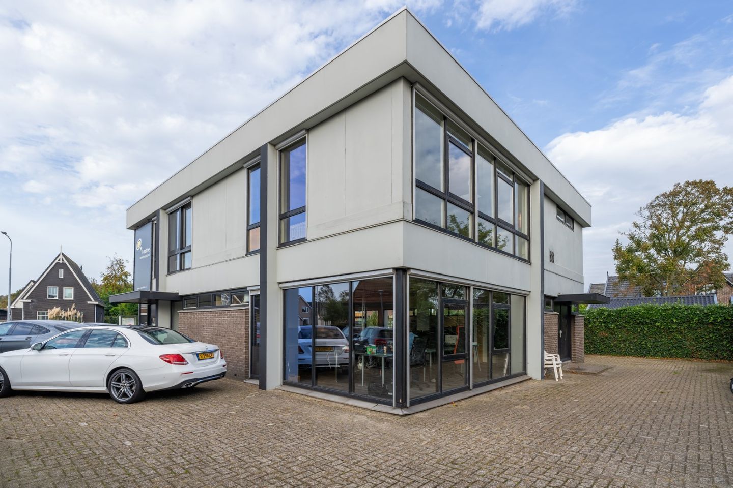 View photo 1 of Rijksweg 42-a