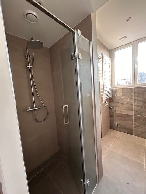 Foto 9 van Tweede Marnixplantsoen 1-4