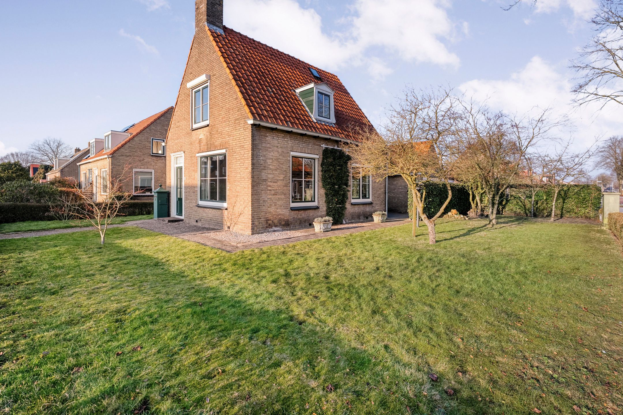 Photo 42 of Oranjestraat 9