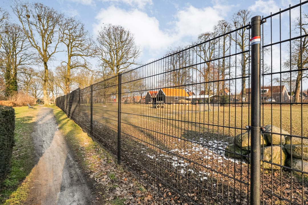 Photo 47 of Oranjestraat 9