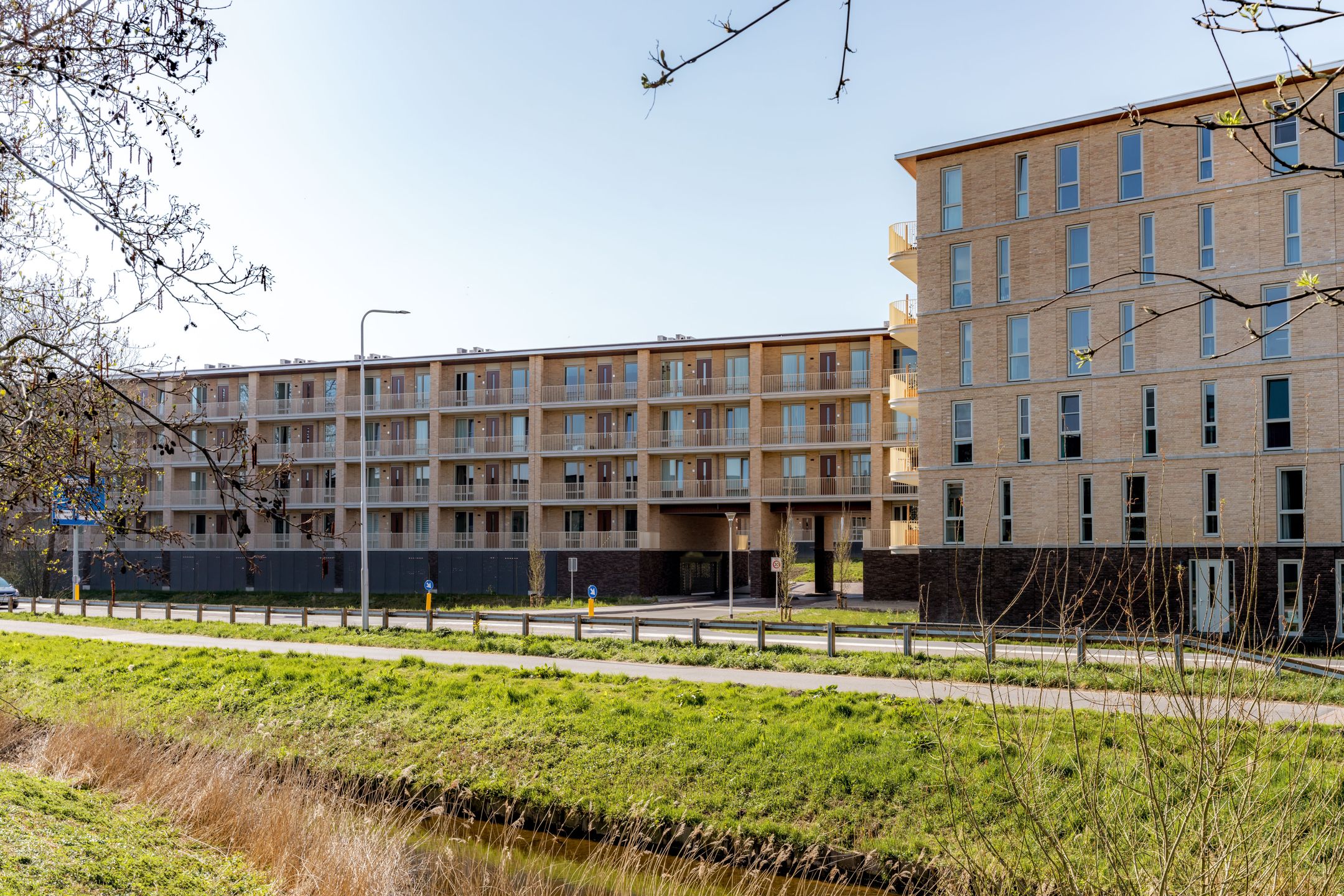 Foto 9 van Vuurliniehof 130