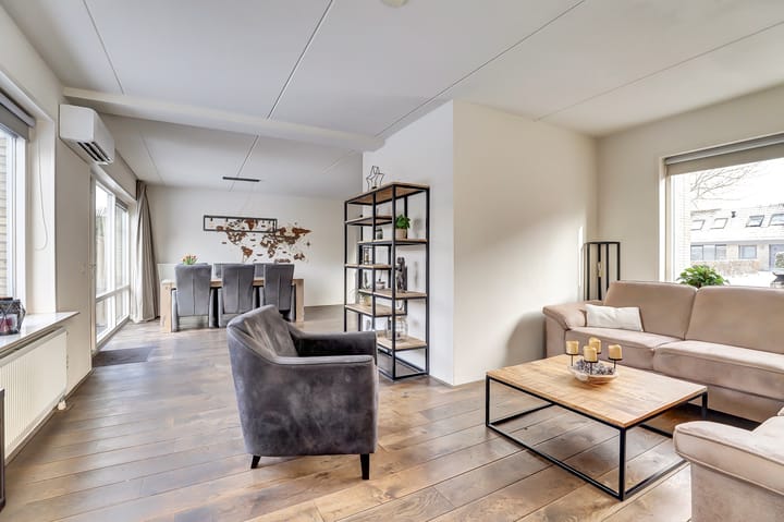 Photo 2 of Hazelaarhof 63