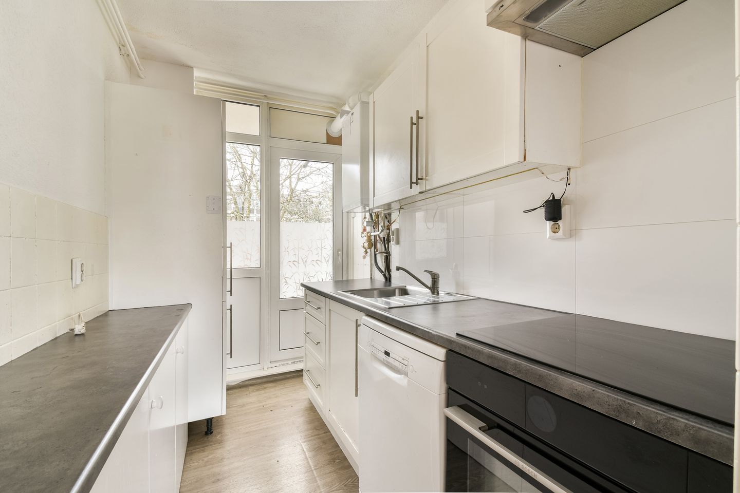 Photo 5 of Jekerstraat 31