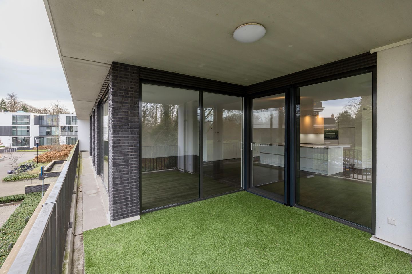 Foto 19 van Alberdingk Thijmlaan 48