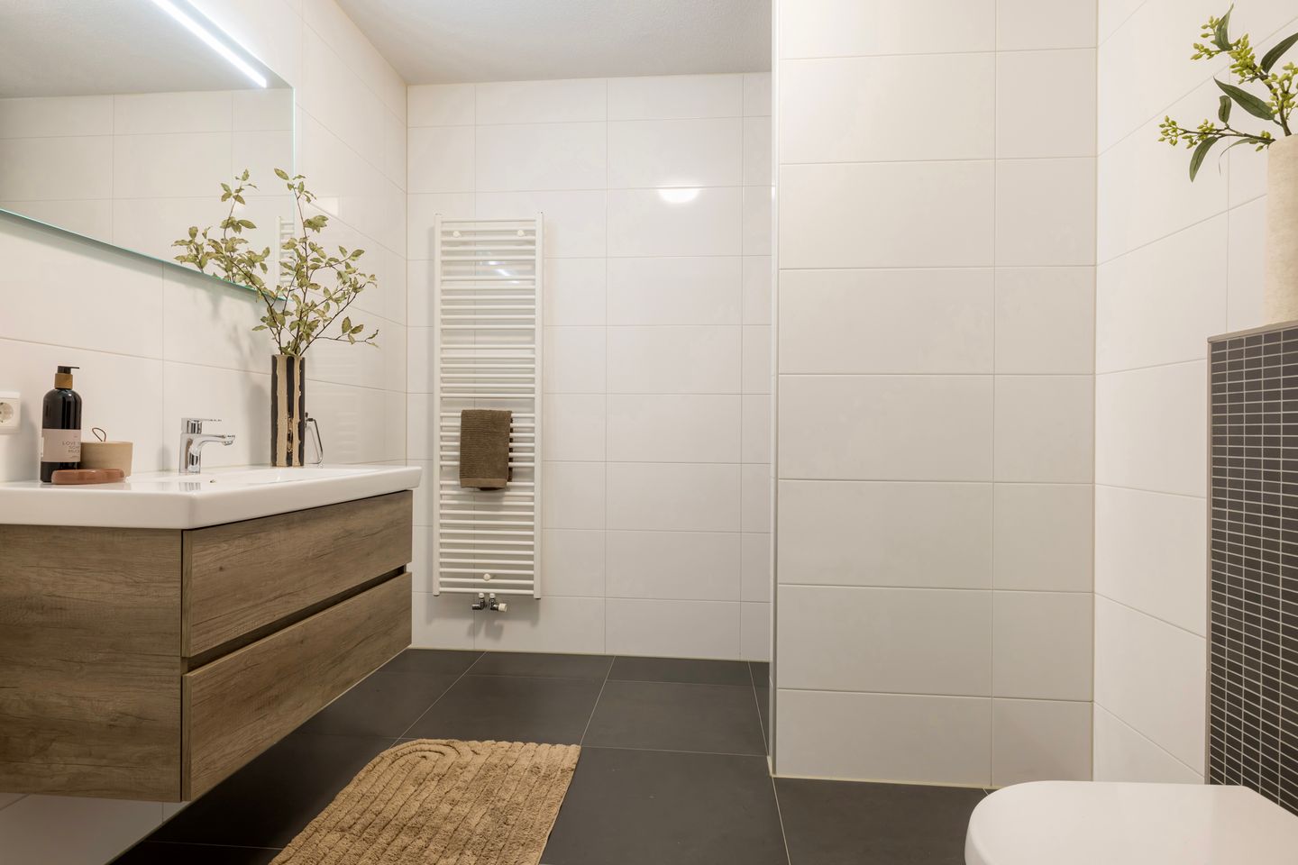 Foto 25 van Alberdingk Thijmlaan 48