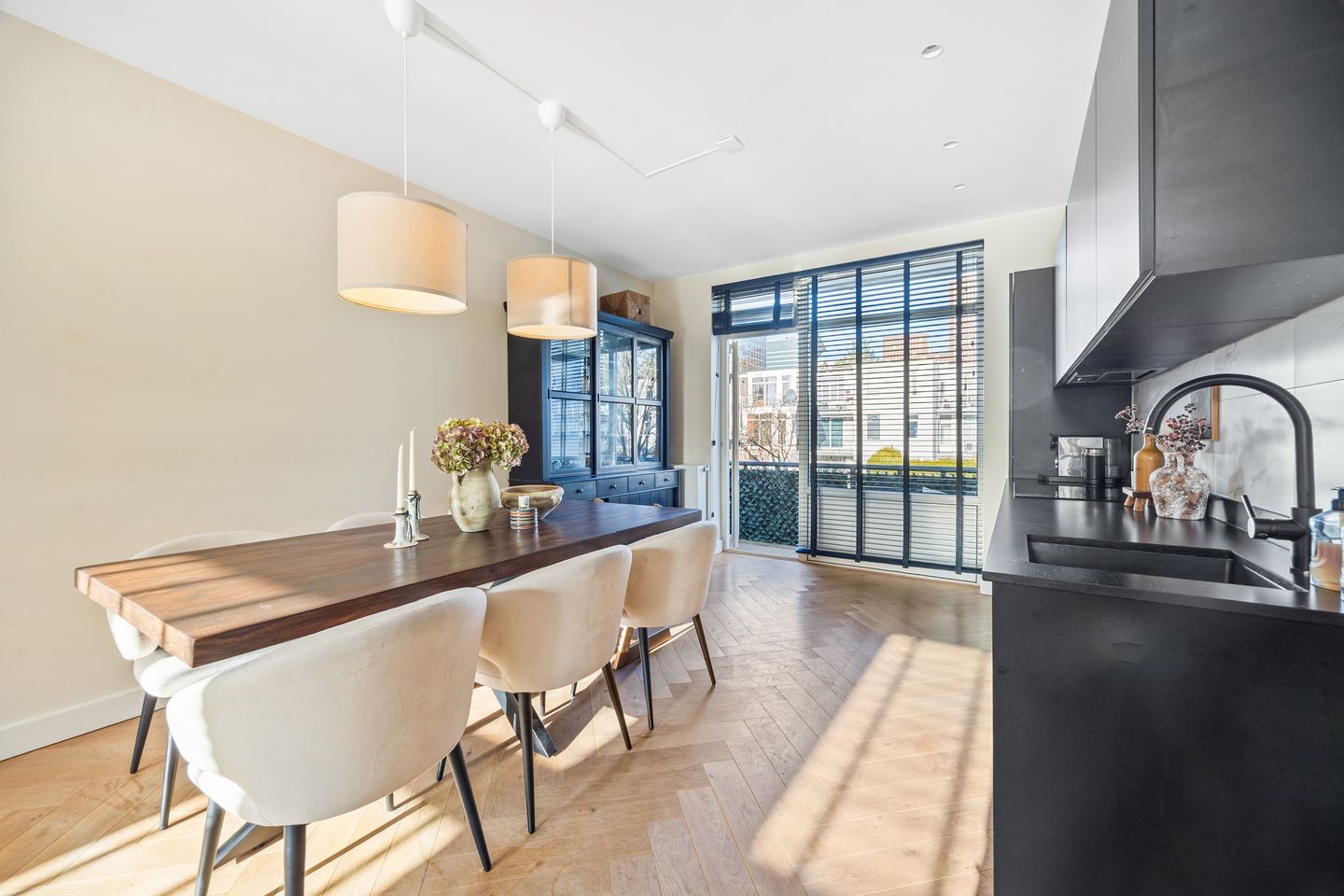 Foto 10 van van Heurnstraat 5-A