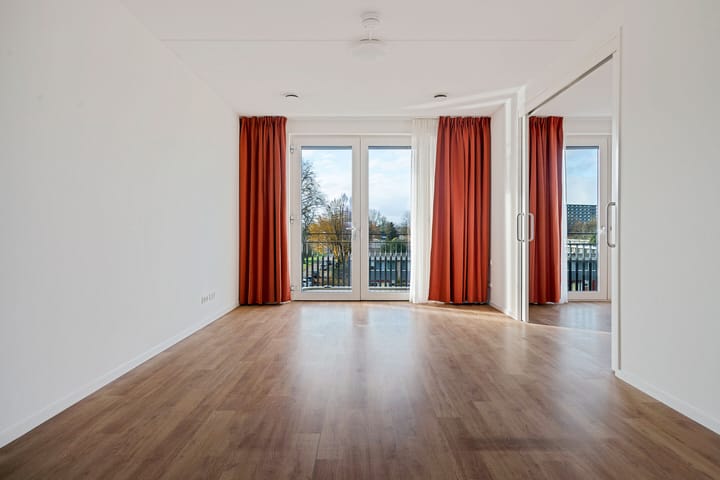 Photo 12 of Operaplein 275