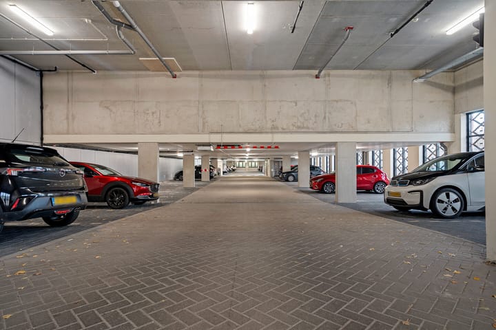 Photo 48 of Operaplein 275