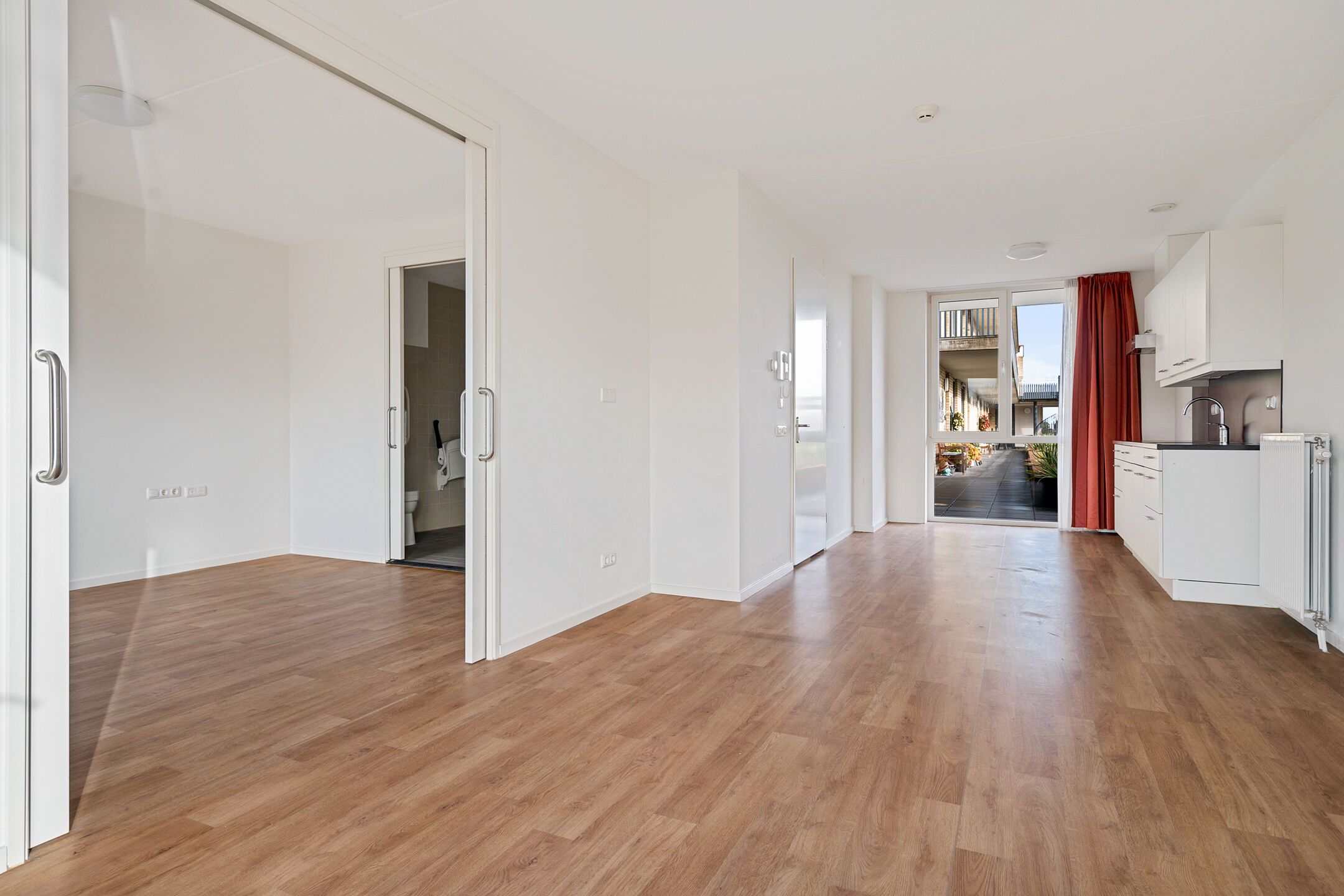 Photo 6 of Operaplein 207