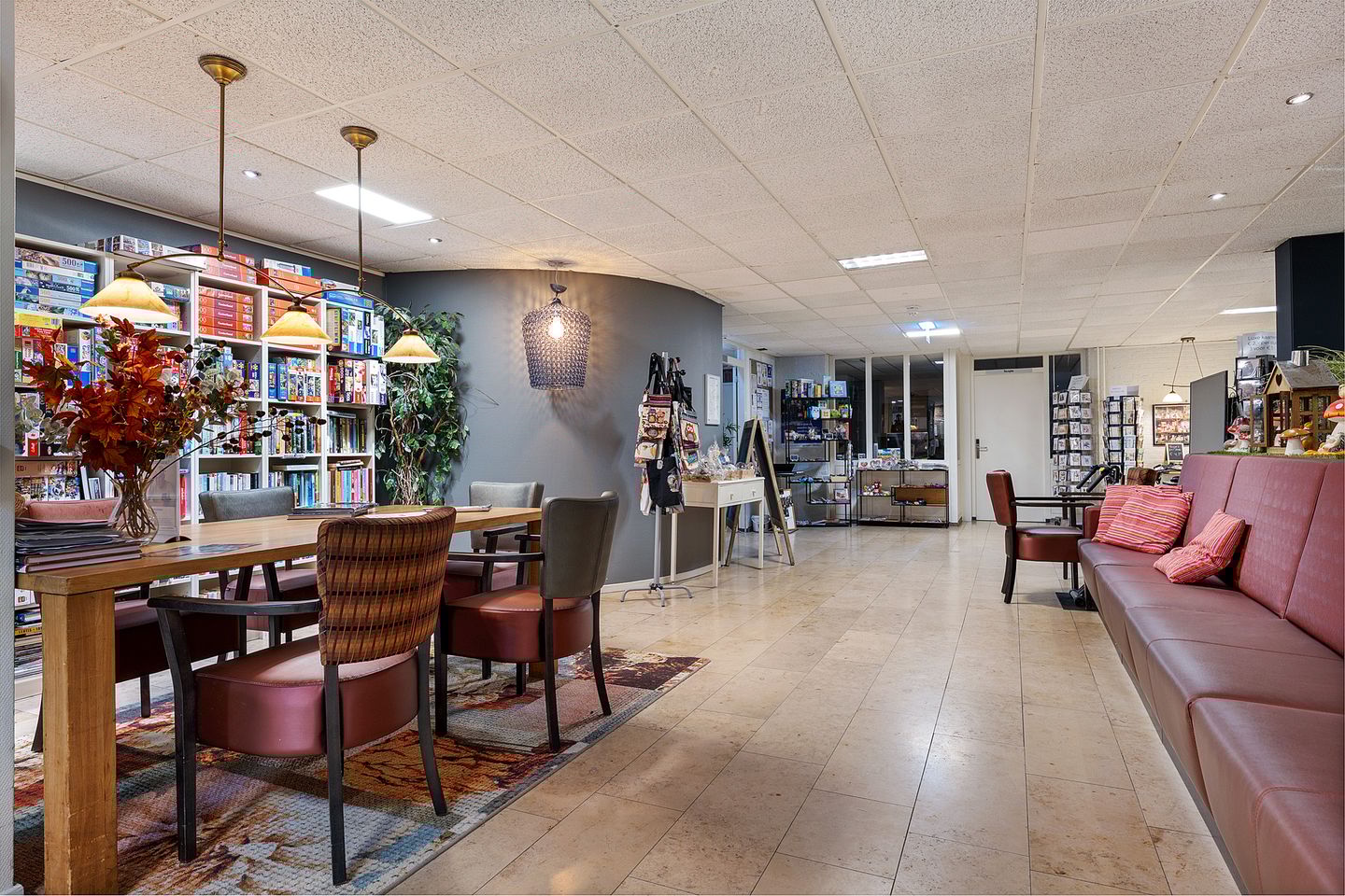 Photo 25 of Wepel 2-104