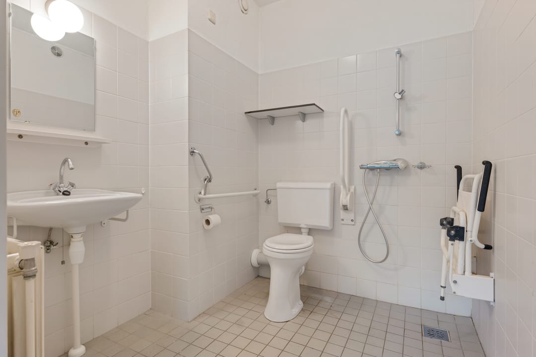 Photo 17 of Wepel 2-104