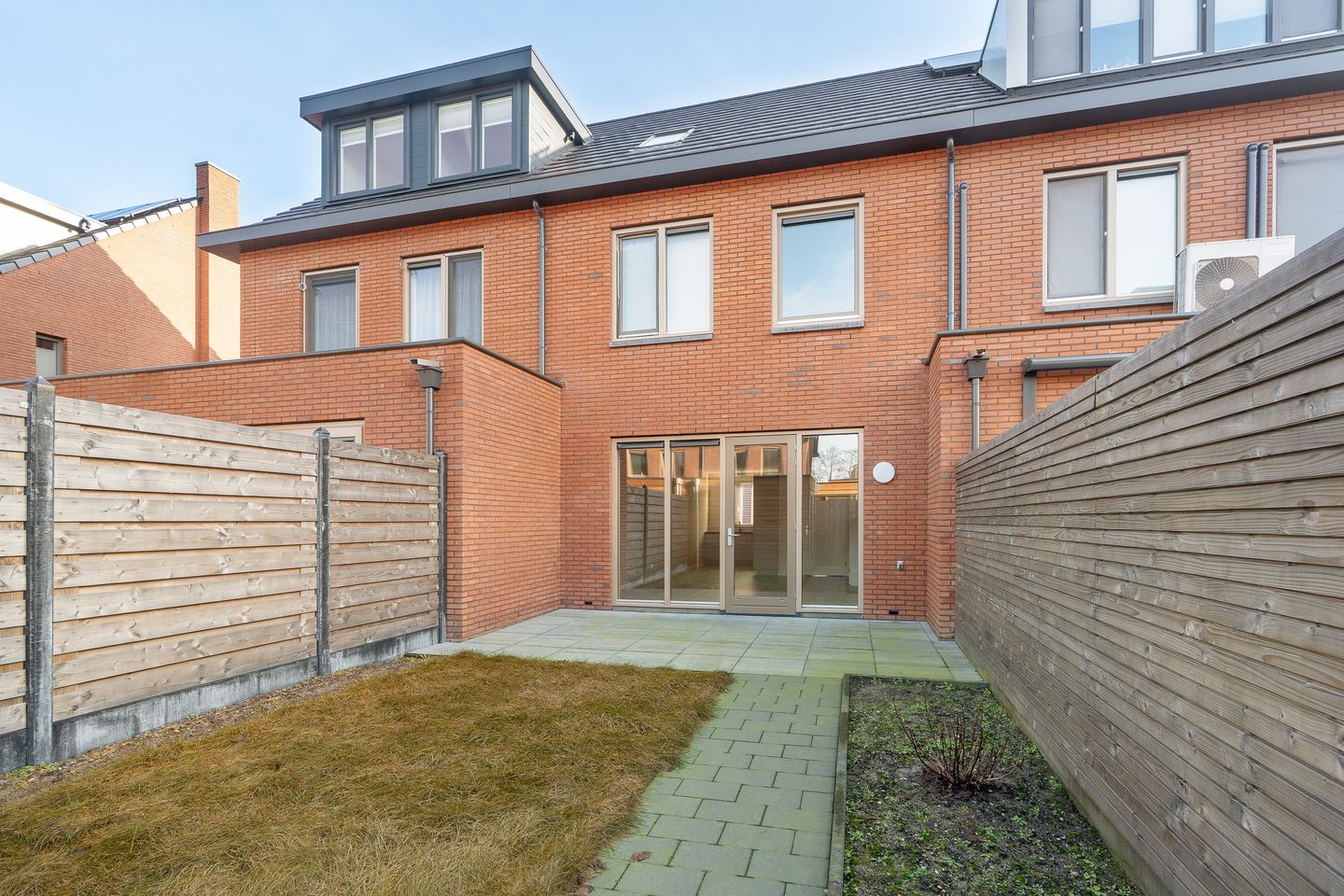 Photo 14 of Akeleistraat 13