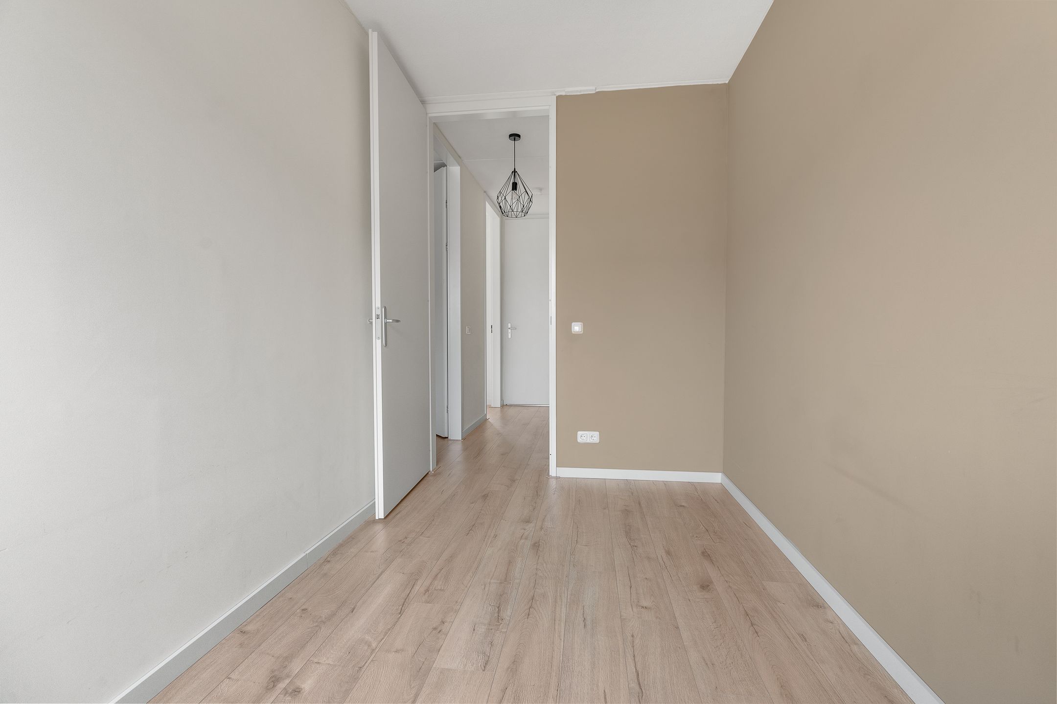 Photo 24 of Akeleistraat 13