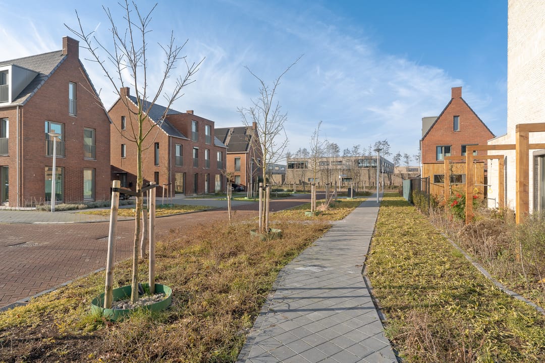 Photo 28 of Akeleistraat 13