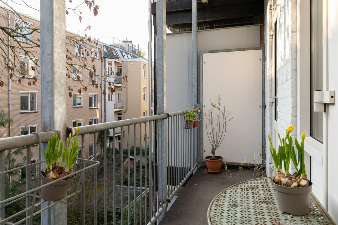 Foto 8 van Haarlemmerweg 155-2