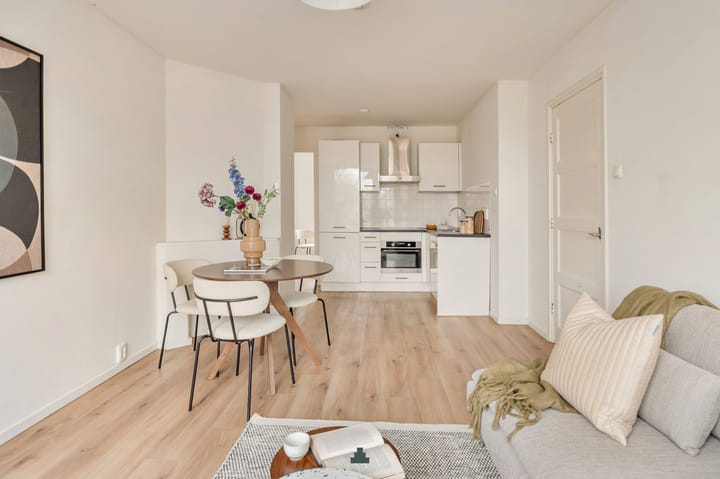 Foto 2 van Lord Kelvinstraat 8-1